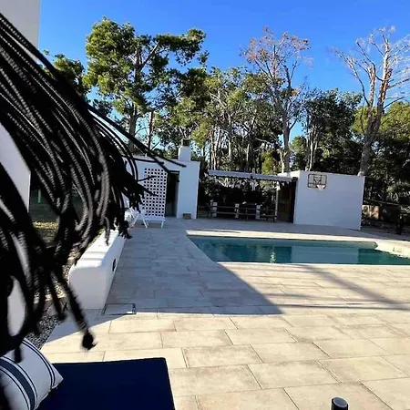 Holiday home Mediterranean, Piscina Privada, Barbacoa. Calafat
